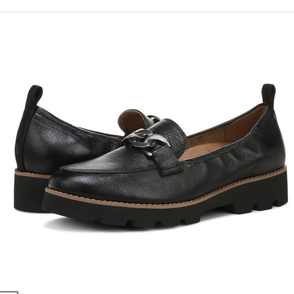 Vionic Women's Cynthia Leather Chain Lightweight Slip On Loafers 8 - Picture 2 of 7